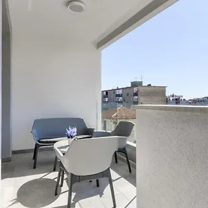  Apartament My