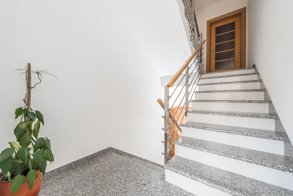 Kristina Apartments Zadar